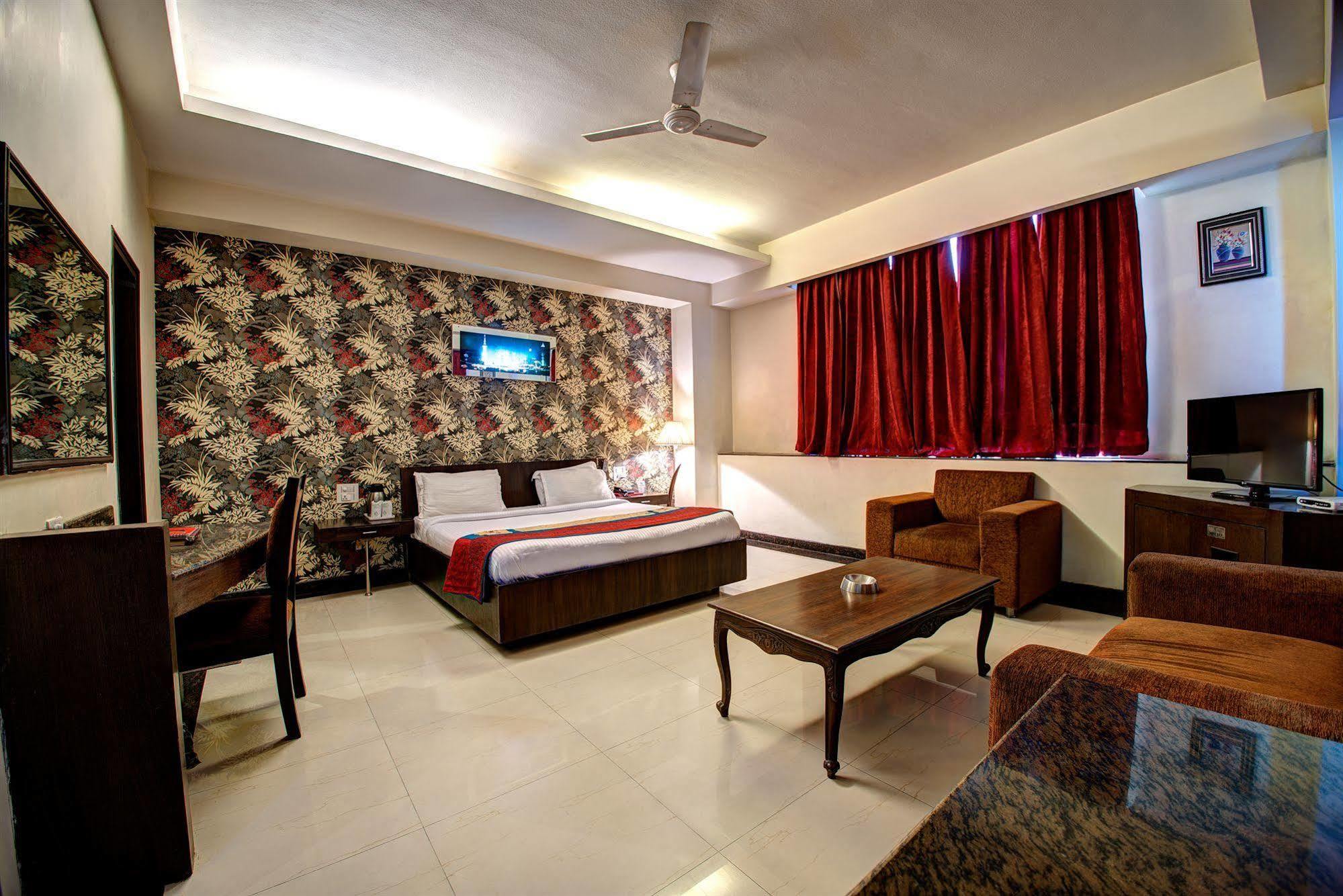 Hotel Pr Residency Amritsar Exterior foto