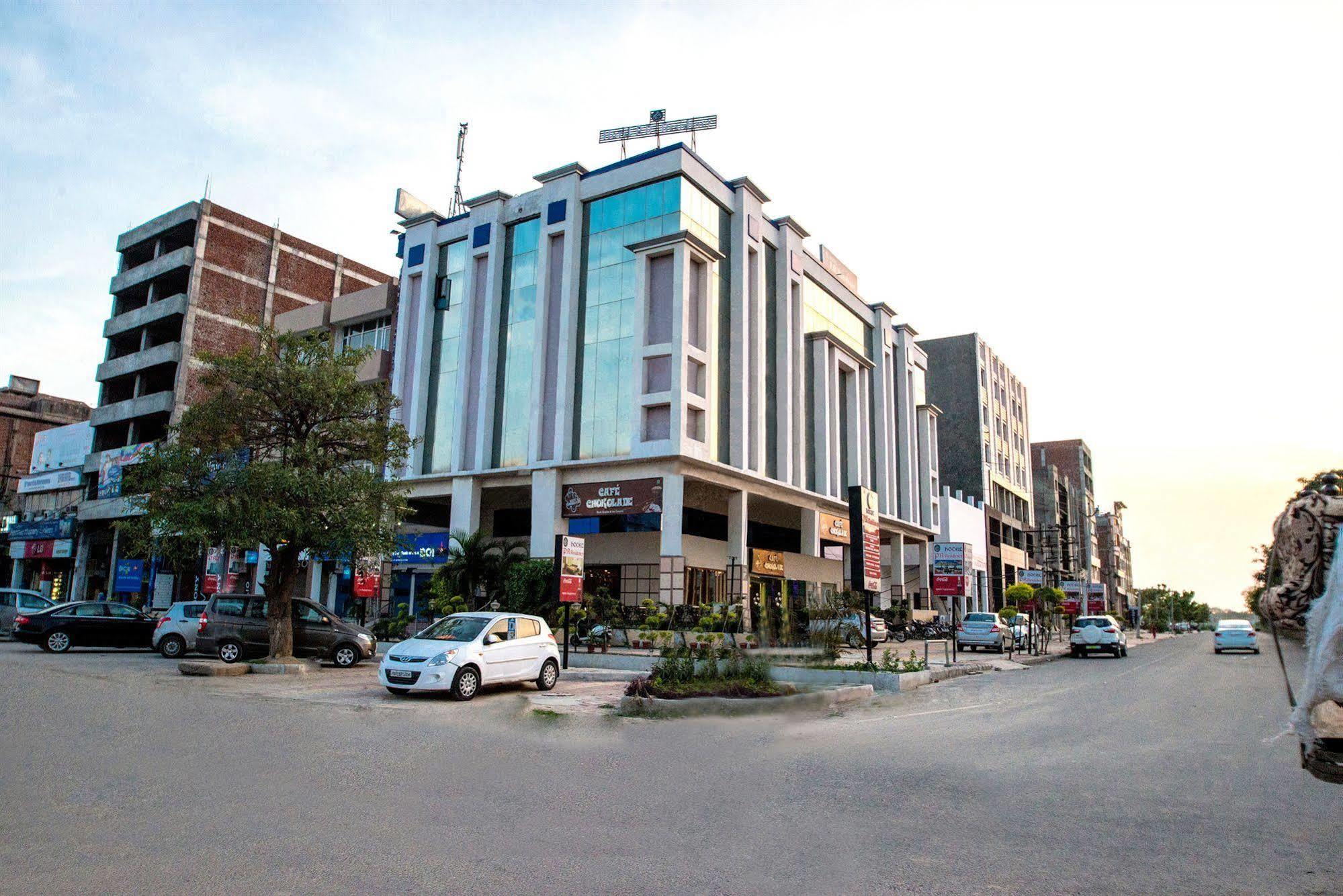 Hotel Pr Residency Amritsar Exterior foto