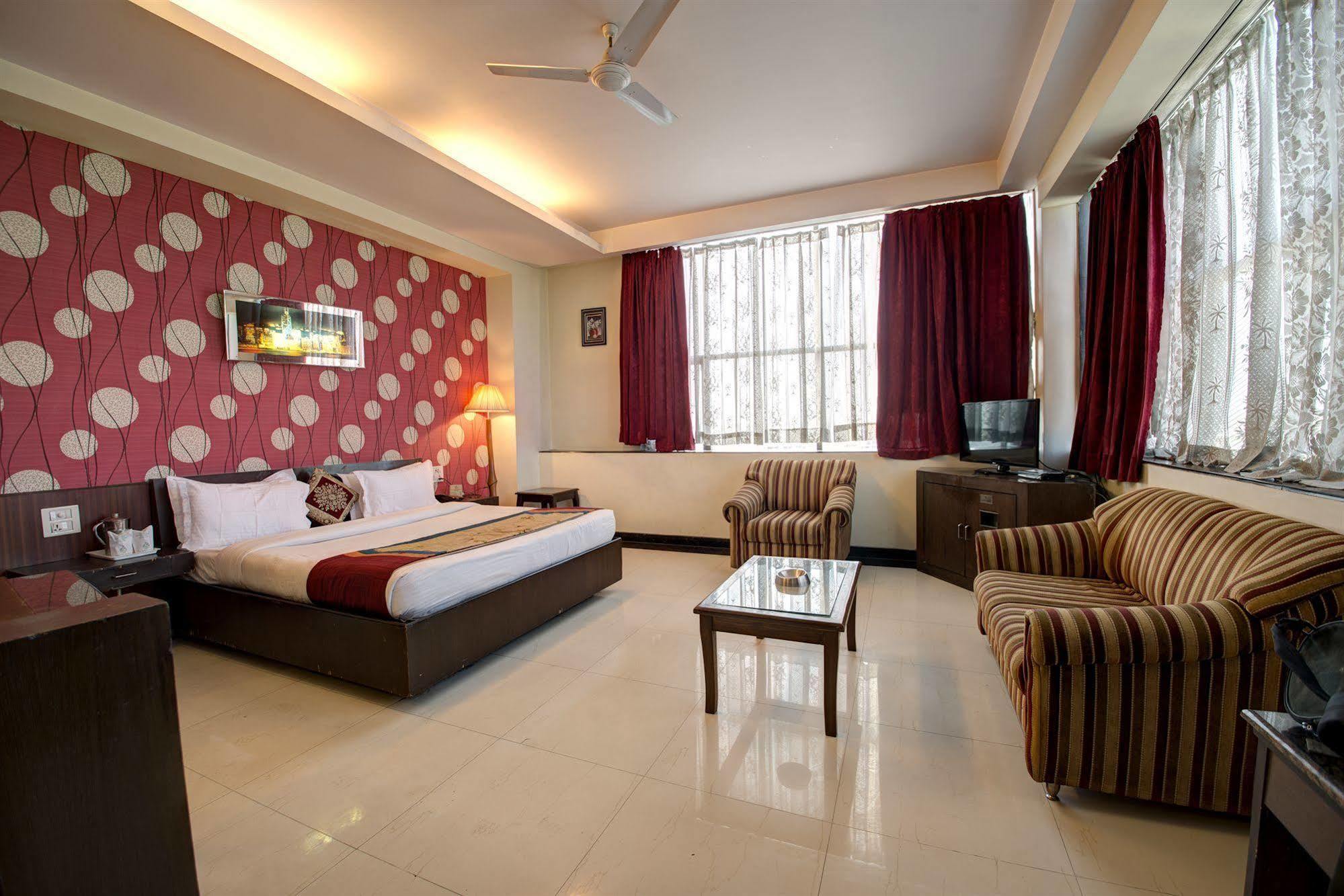 Hotel Pr Residency Amritsar Exterior foto